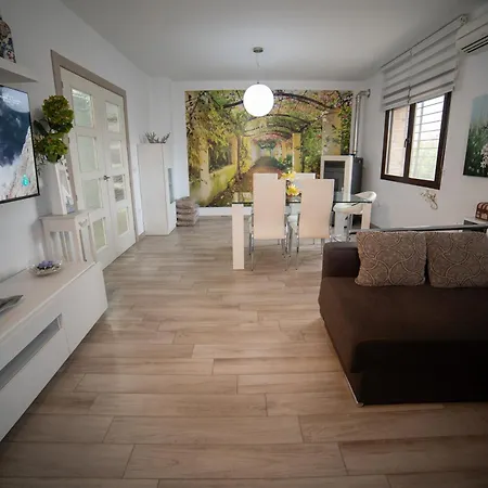 Holiday home Casa El Nacimiento Guadix